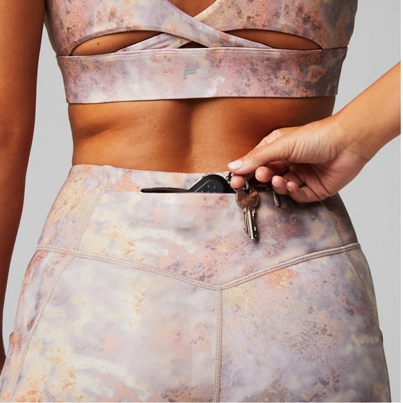 NEW Fabletics Matching Set! - Picture 2 of 14